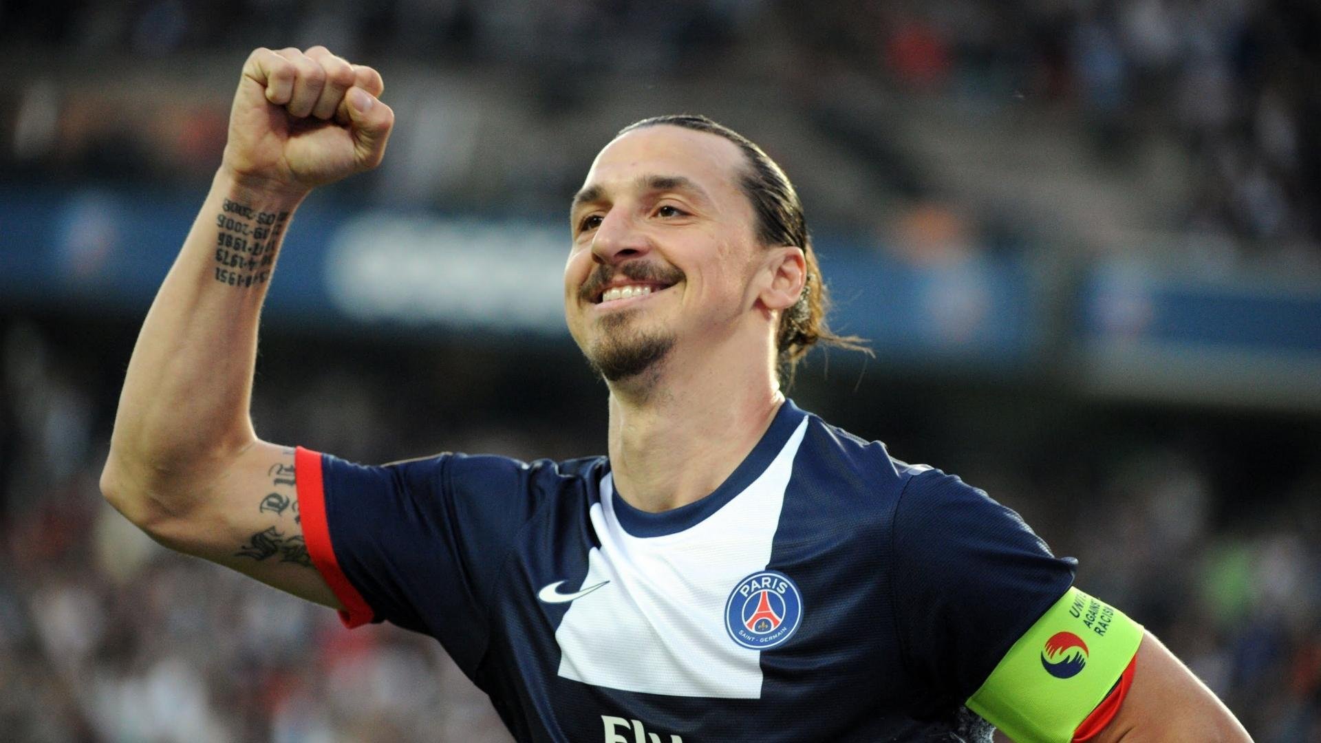 星空体育官网-逆境中的坚持：意甲球队的赛季坚持战，意甲巅峰时期